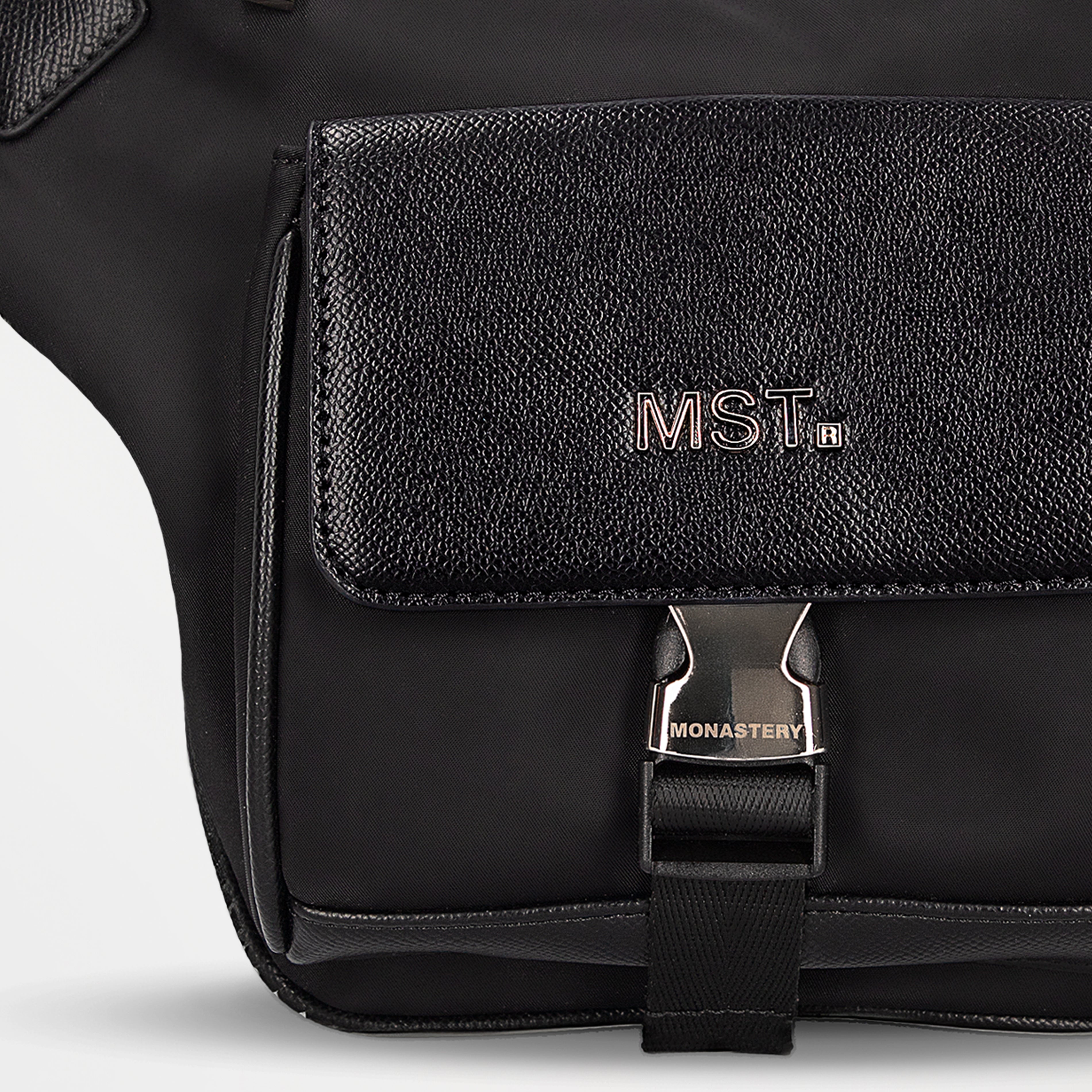 CEDRIC FANNY PACK MEN BLACK