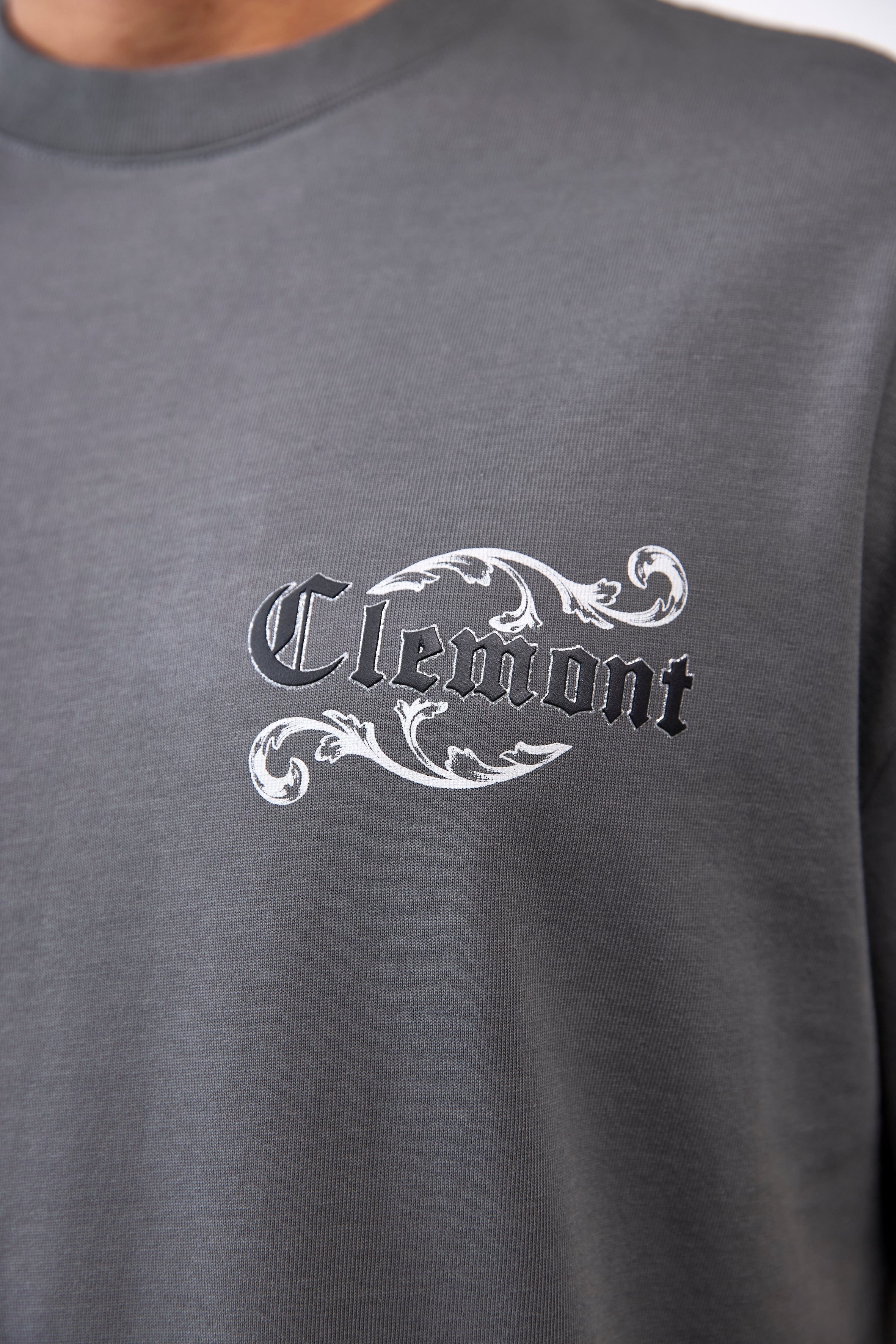 CAMISETA MASCULINO BENEVOLENZA GRIS OSCURO CLEMONT