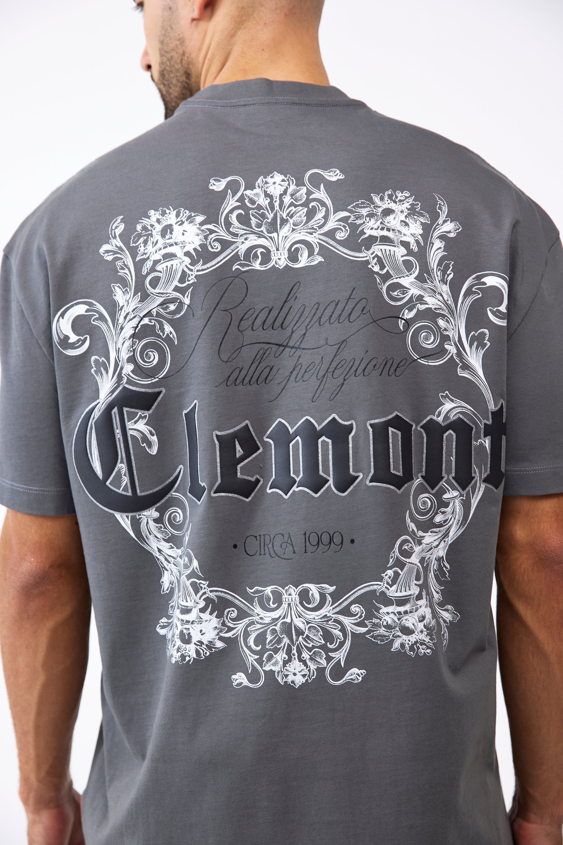 CAMISETA MASCULINO BENEVOLENZA GRIS OSCURO CLEMONT