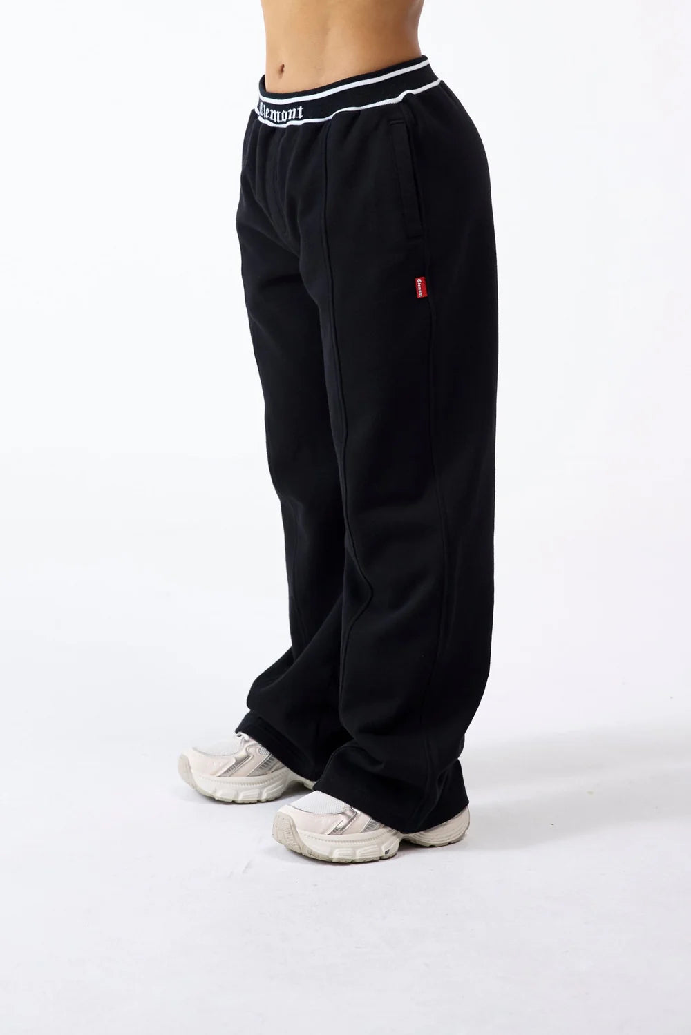 SUDADERA URLO NEGRA